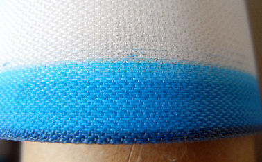 Restringa il tessuto resistente della maglia di spirale del poliestere/di maglia poliestere dell'industria
